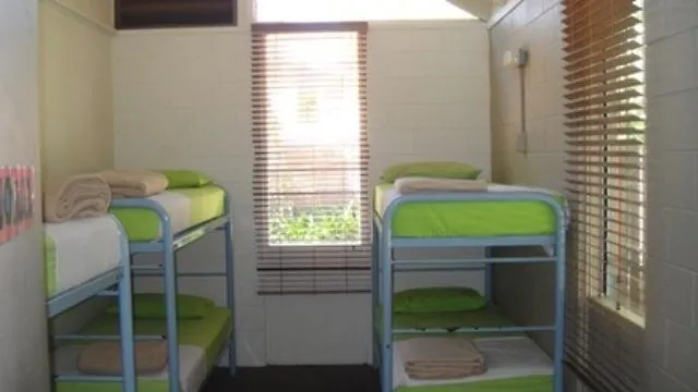 Noosa Backpackers Resort Noosaville 0*,